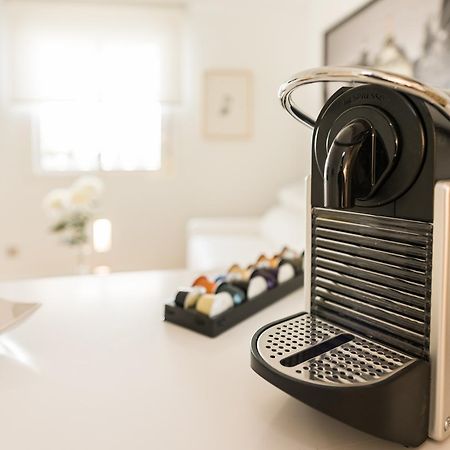 Latina Suite Madrid Eksteriør billede