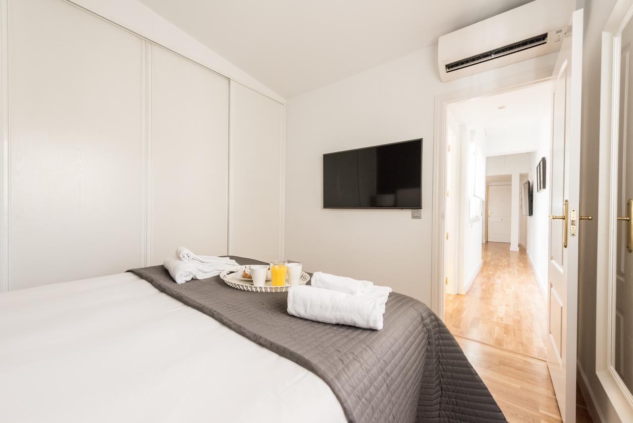 Latina Suite Madrid Eksteriør billede