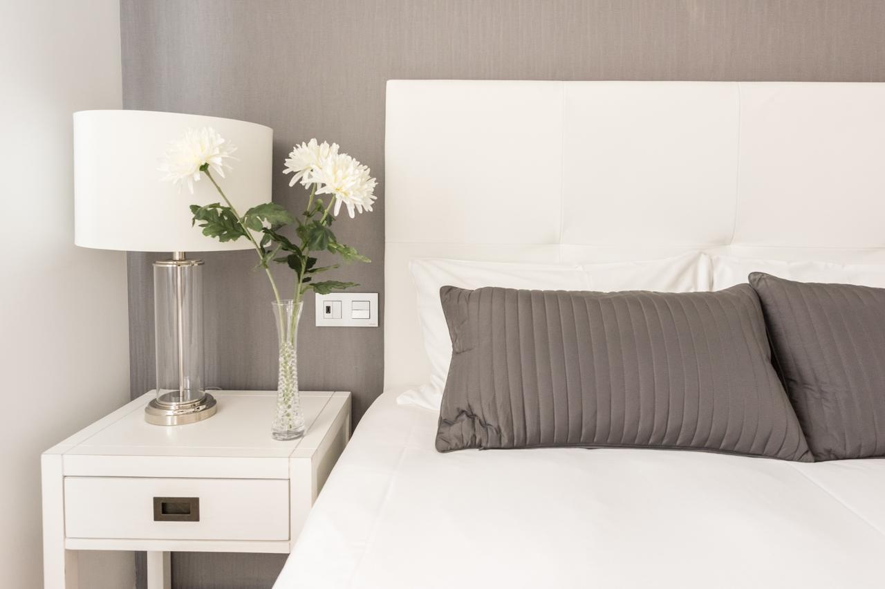 Latina Suite Madrid Eksteriør billede