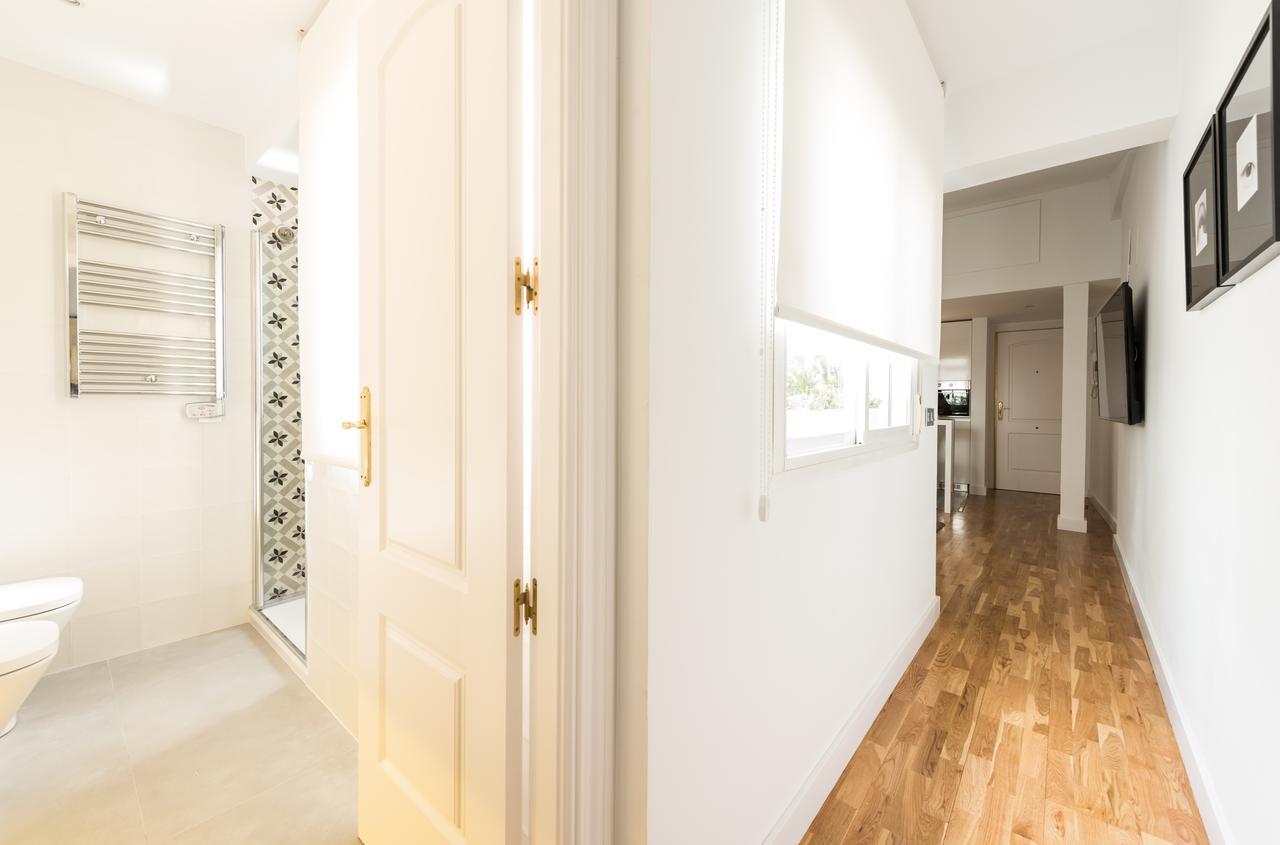 Latina Suite Madrid Værelse billede