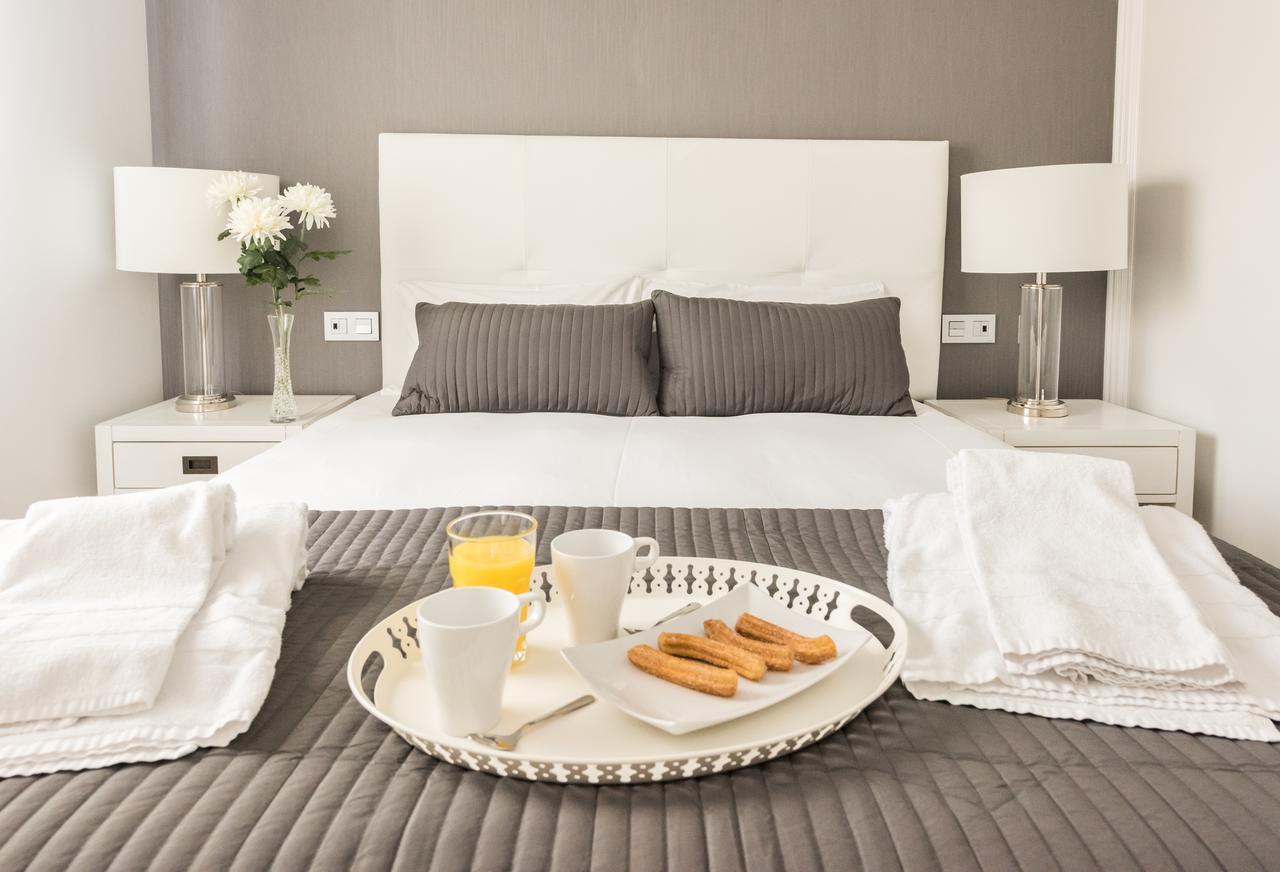 Latina Suite Madrid Værelse billede